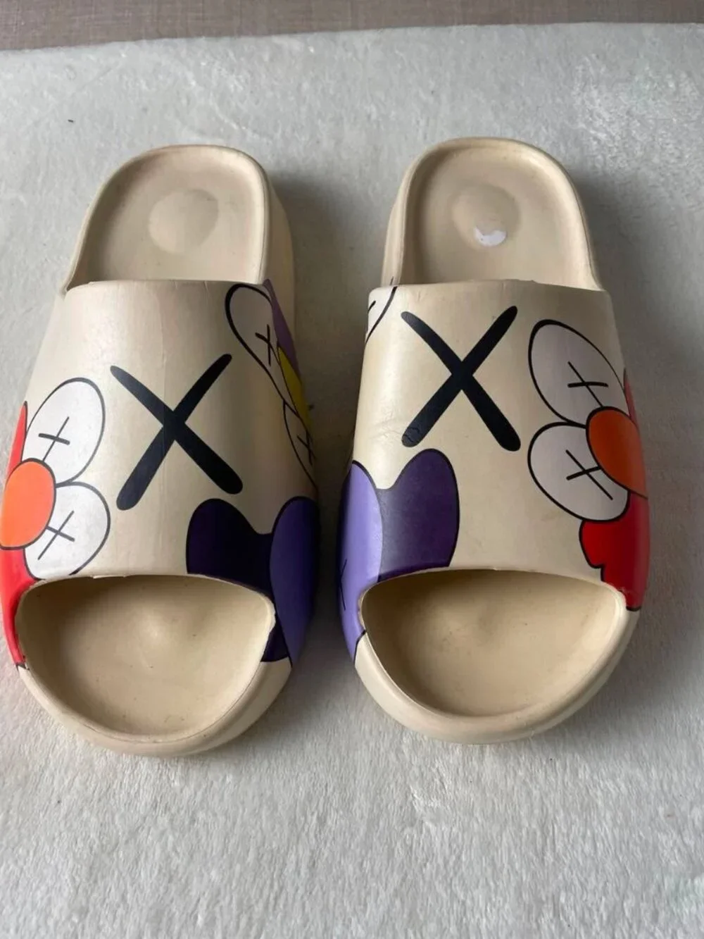 EUC Elmo KAWS Style Summer Slides size 42 Unisex?